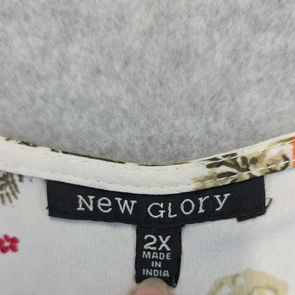 New Glory Plus Size Floral Tunic Top 2X White Button Front Boho - Picture 8 of 13